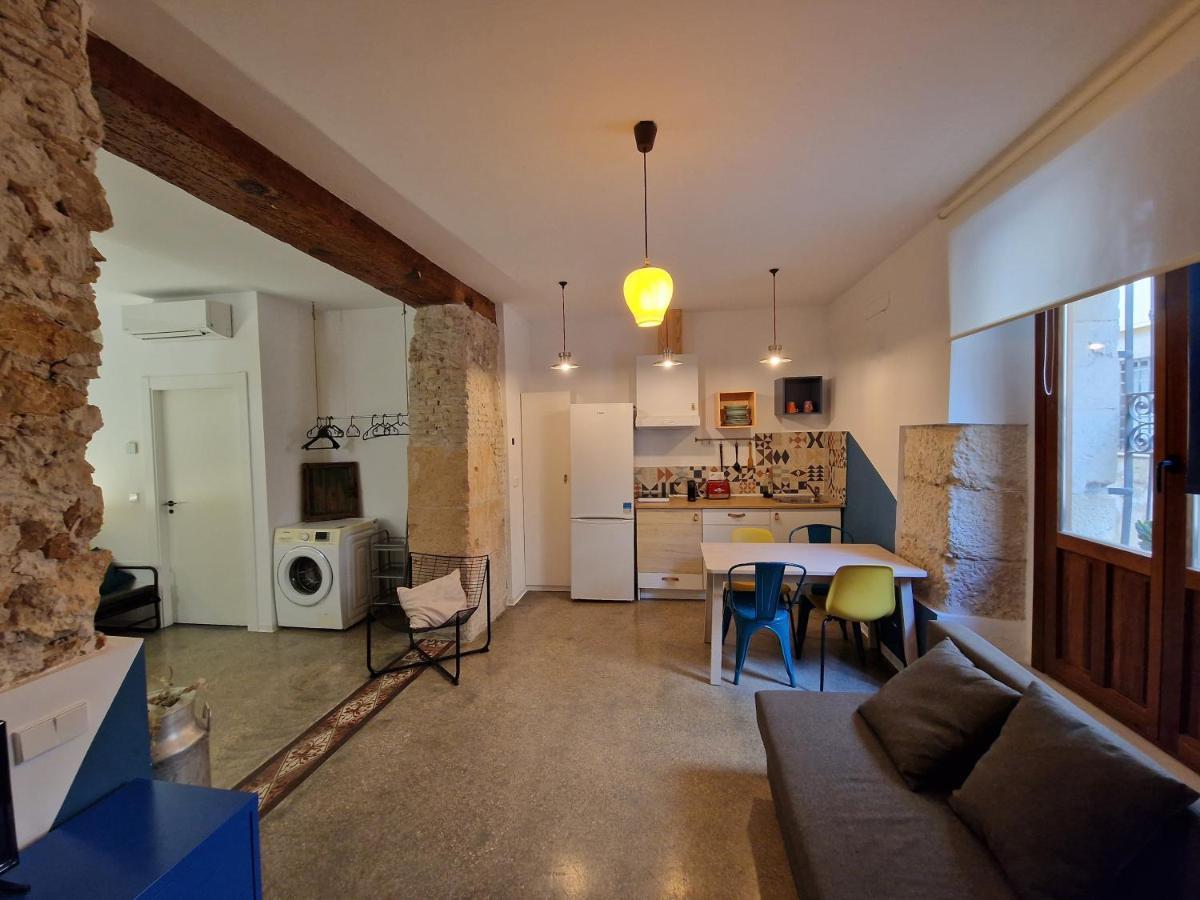 El 32 Apartment ลอร์กา ภายนอก รูปภาพ